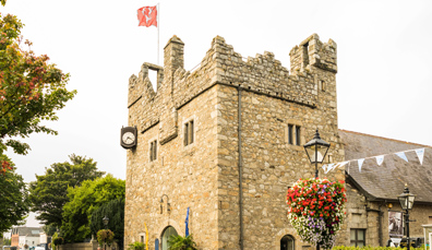 dalkey-castle-three-up