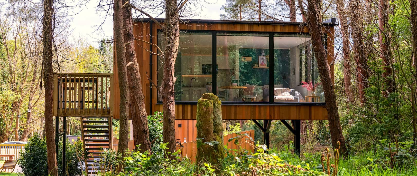 homepage-june-sustainable-stays-burrenmore-nest-londonderry-2