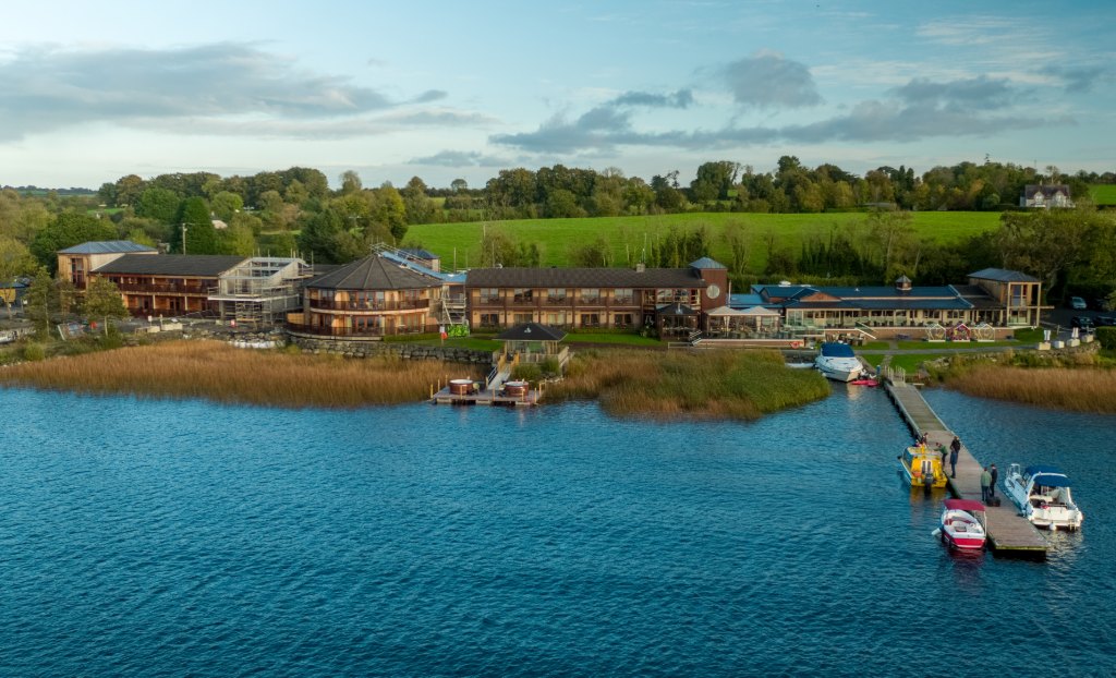 iae-unique-Wineport-insetcms
