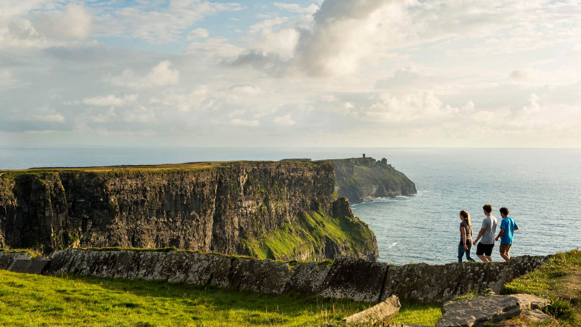 cliffs-of-moher-compass