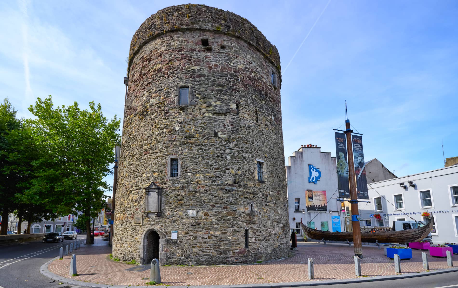 La Reginald’s Tower nella città di Waterford, il più antico insediamento urbano d'Irlanda e un monumento iconico del triangolo vichingo.