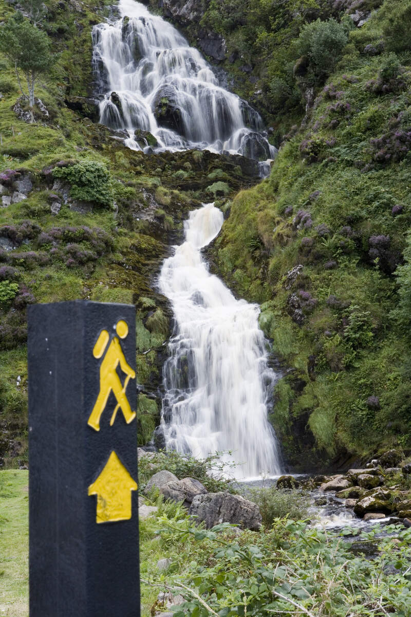 iunw-day-3-assarancagh-waterfall