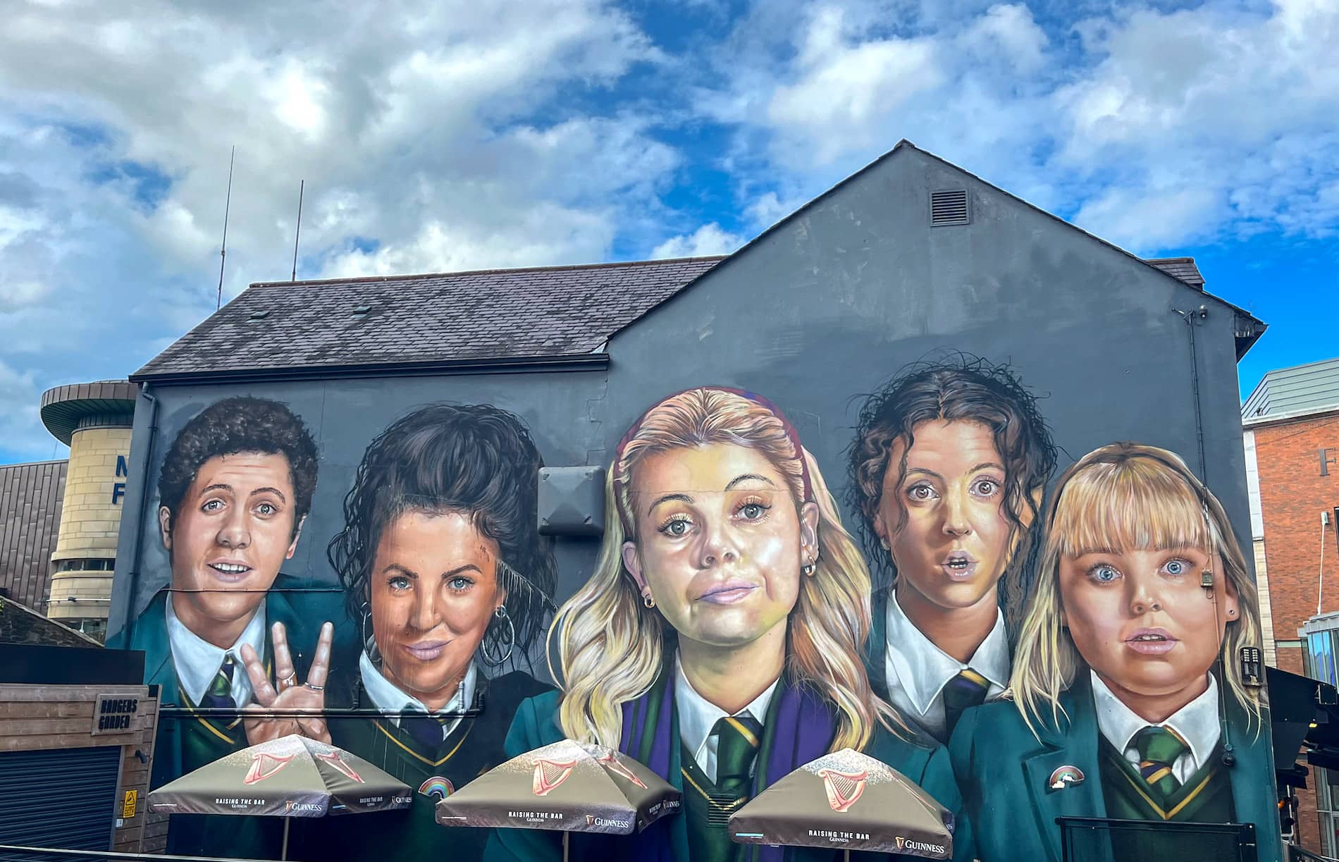 where-to-now-derry-girls-mural-derrylondonderry