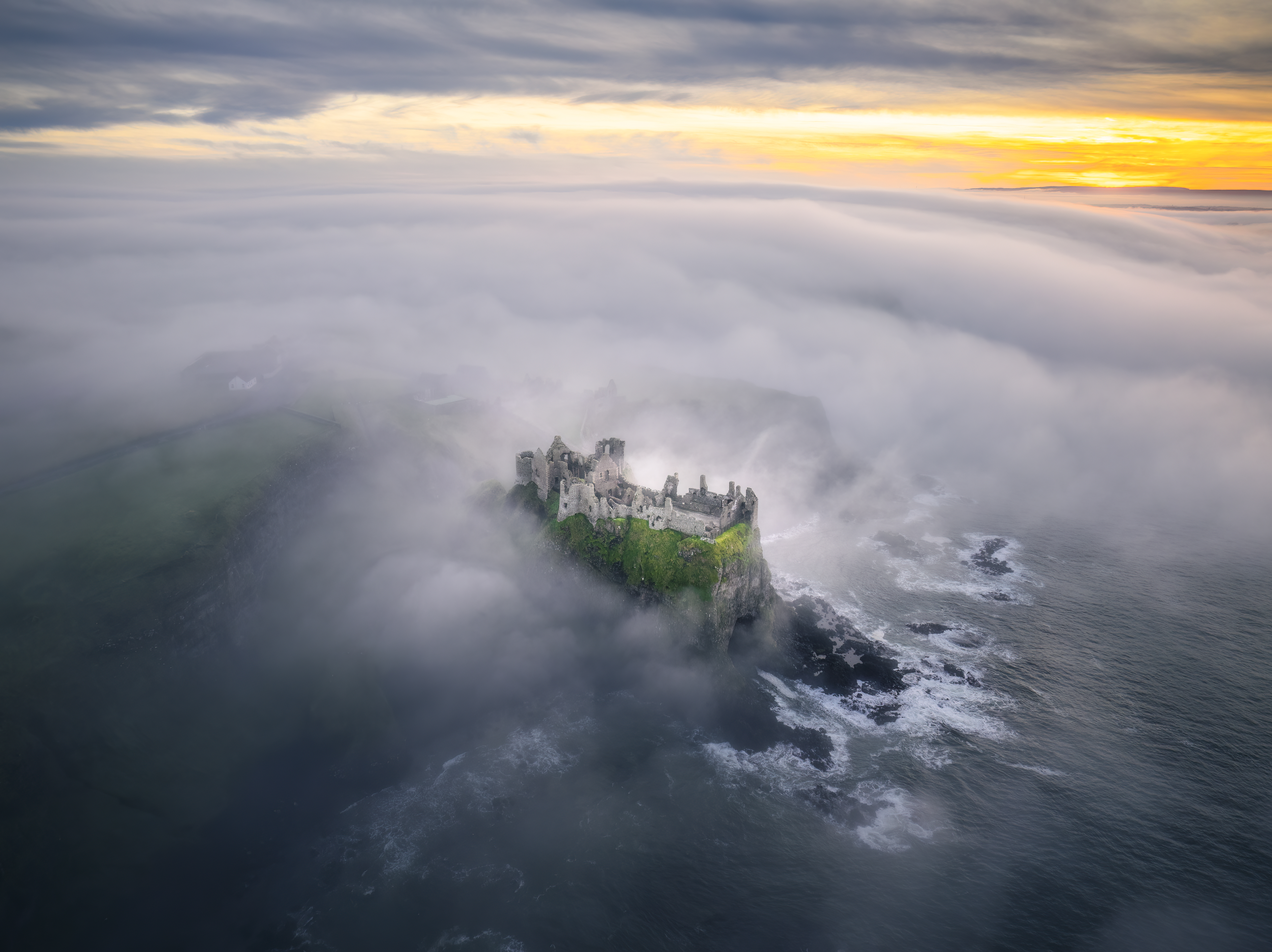 Dunluce Castle Portrush Co AntrimTI72WR2