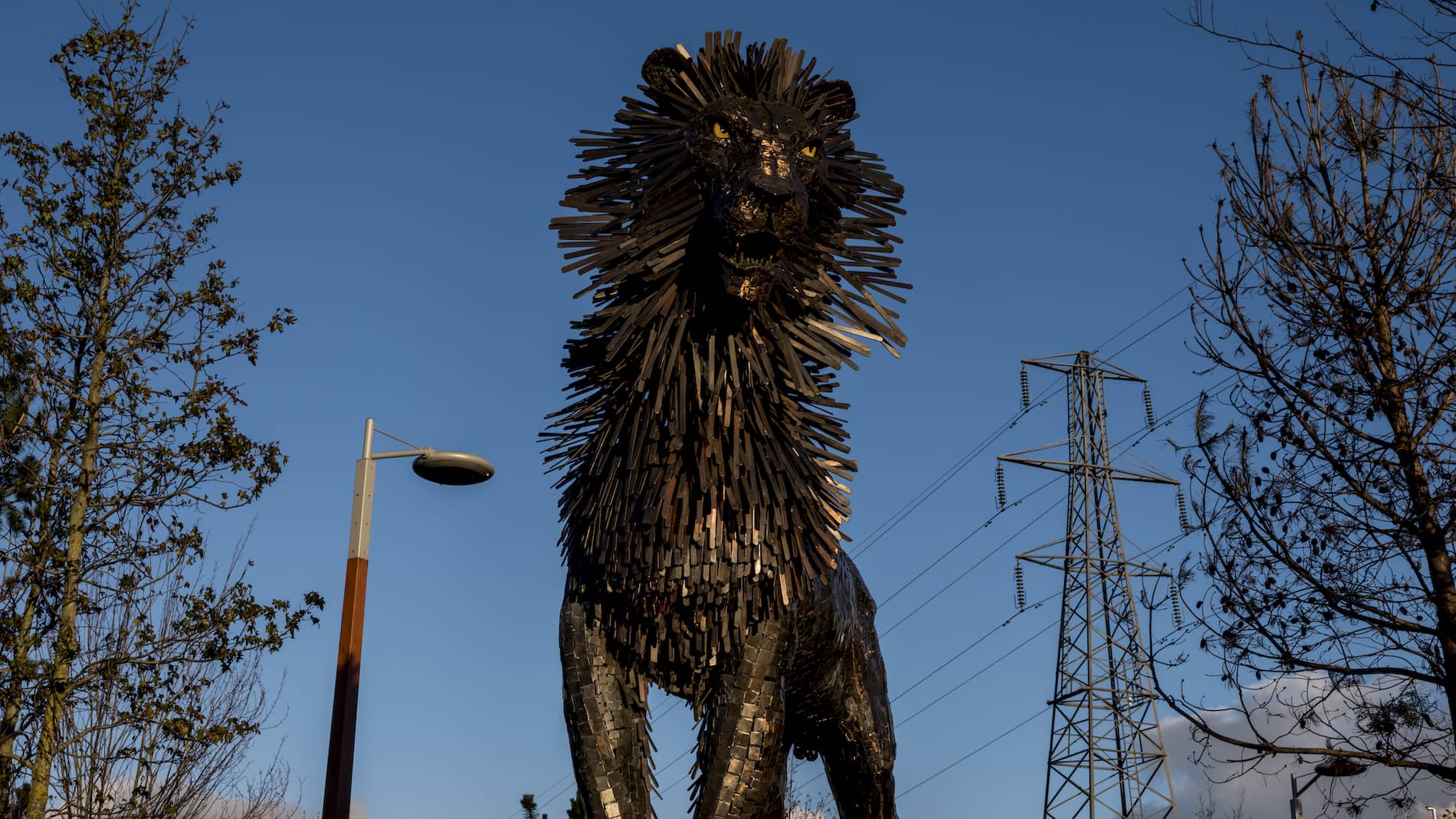 literature-in-ireland-aslan-statue-cs-lewis-square-belfast