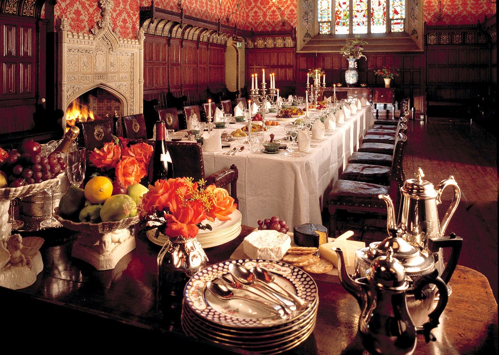 lismore-dining-room-luxury-rentals-inset-2