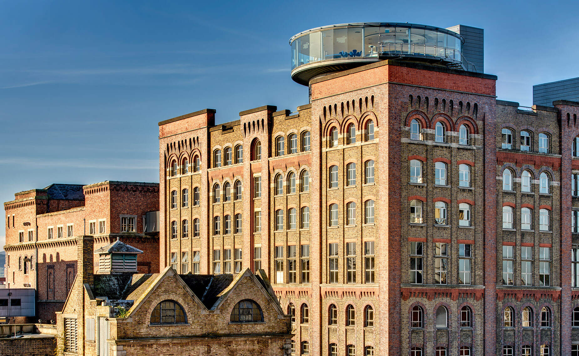 4-guinness-storehouse-gravity-bar-dublin