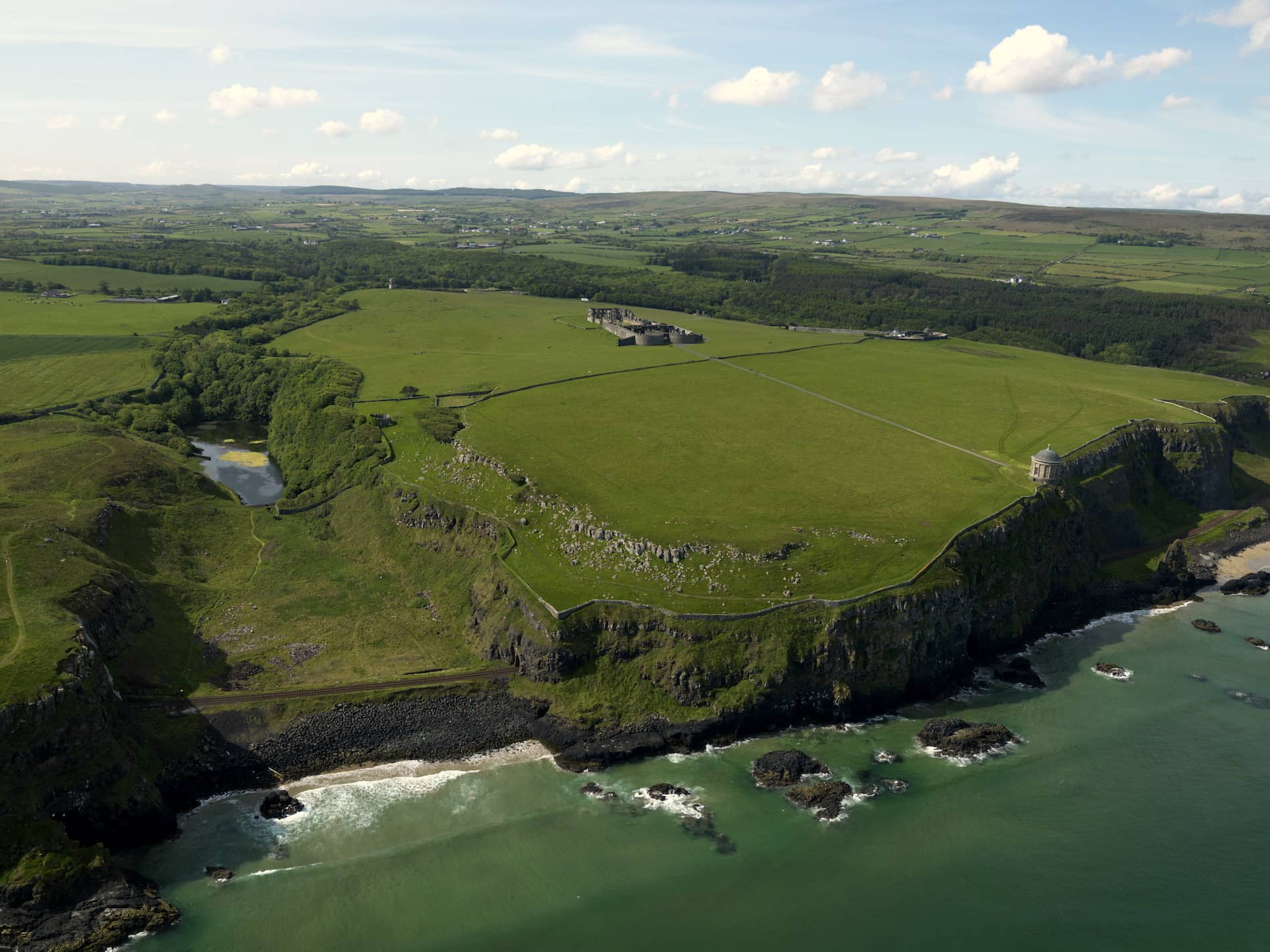mussenden-temple-londonderry-aerial-view