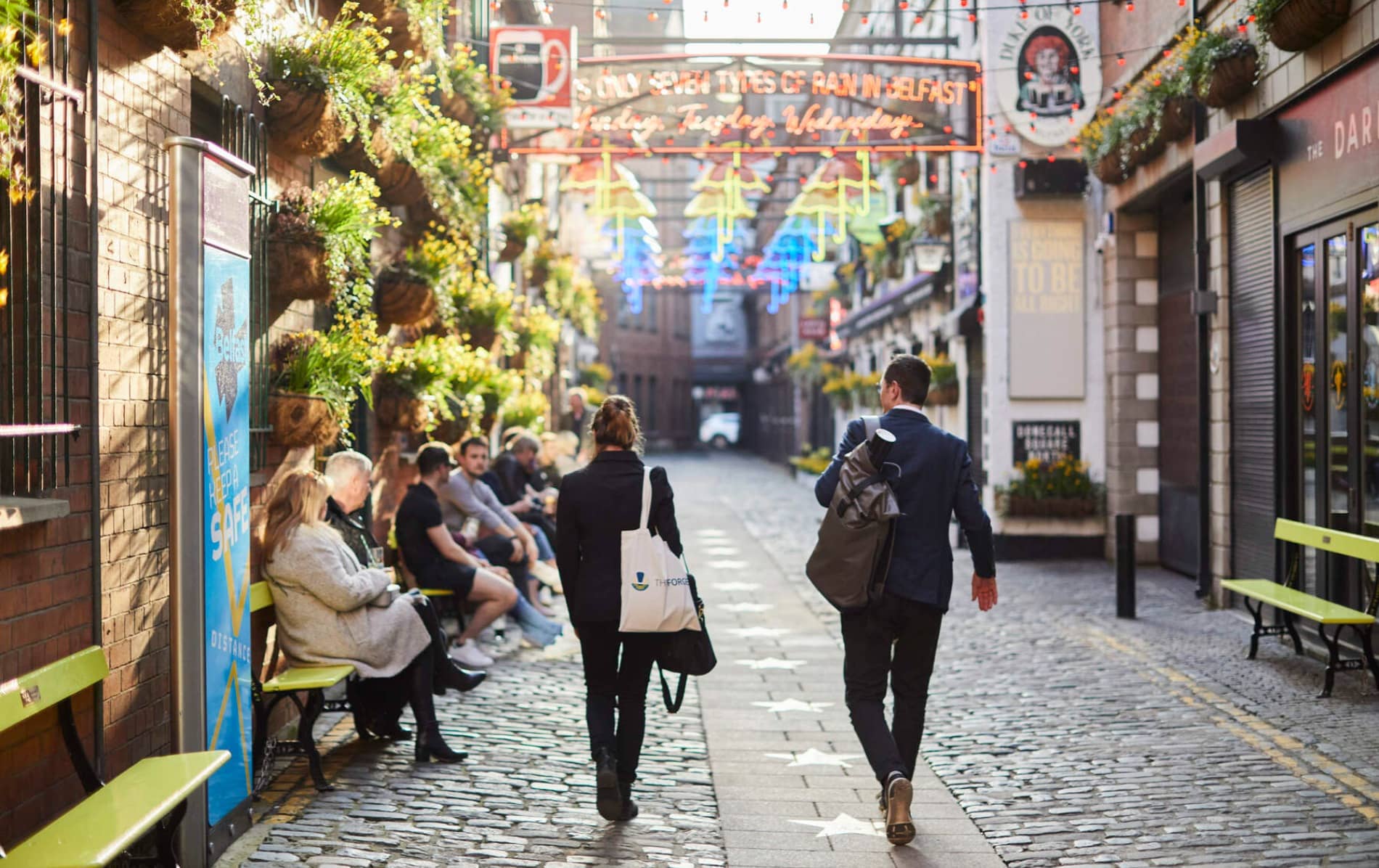 irelands-cities-belfast-v1