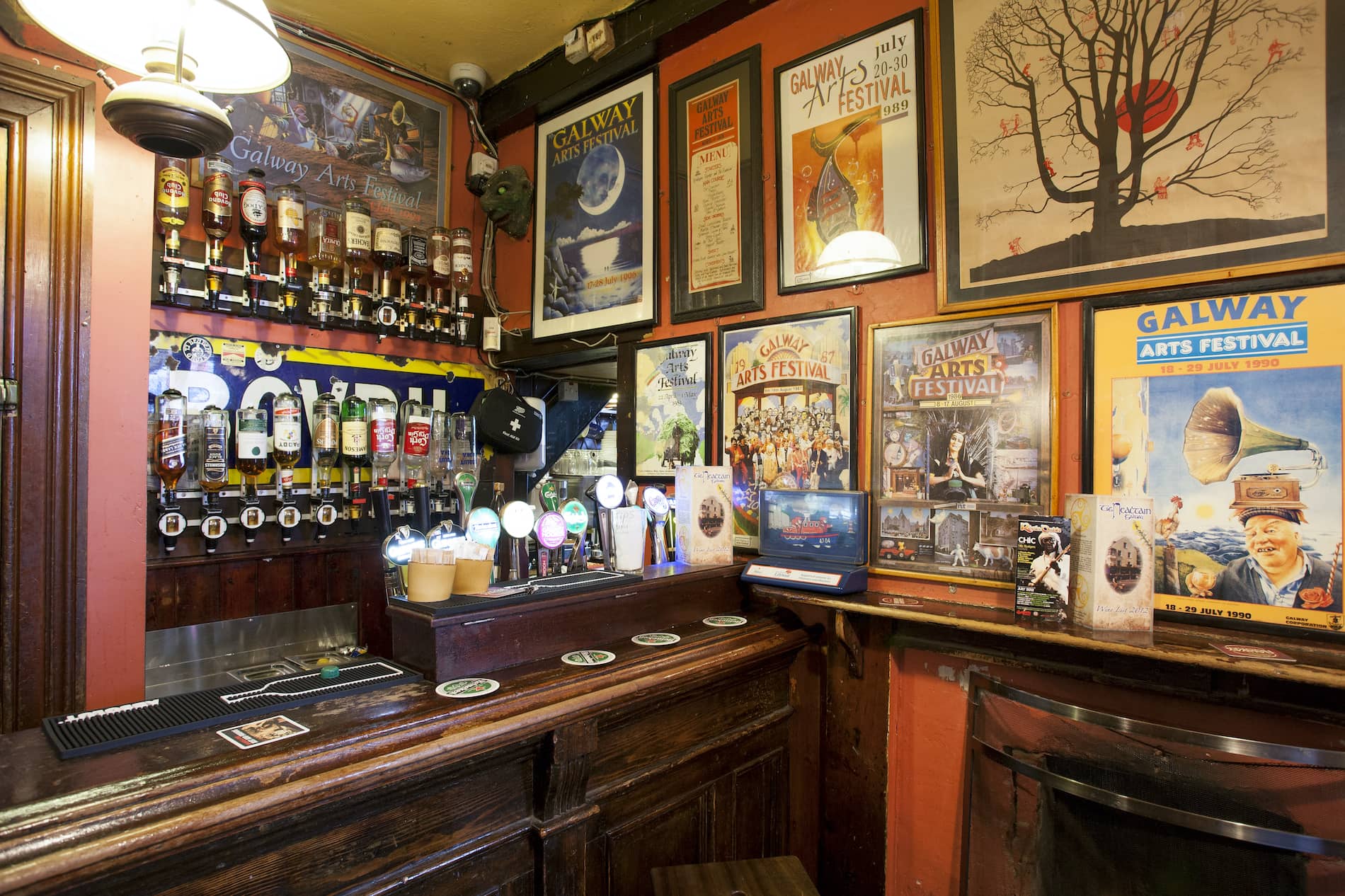 whiskey-trail-tigh-neachtain