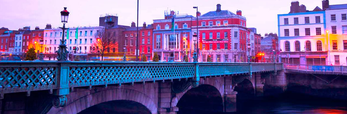 tradfest-dublin-image-three-hapenny-bridge