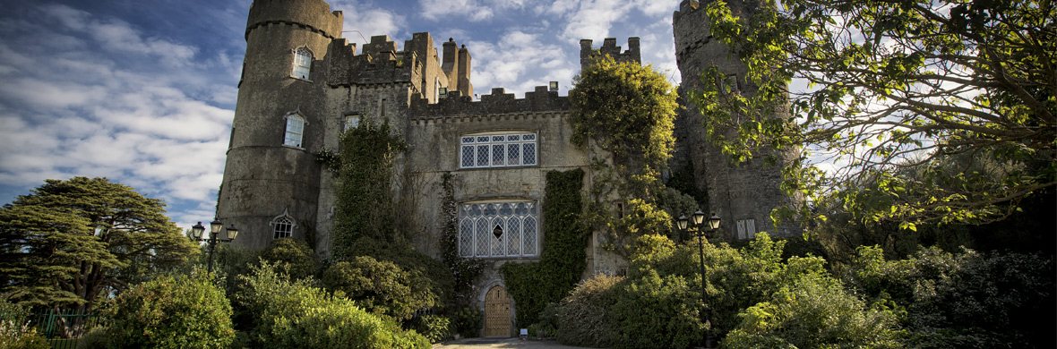 malahide-castle-coastal-tour-strip-five