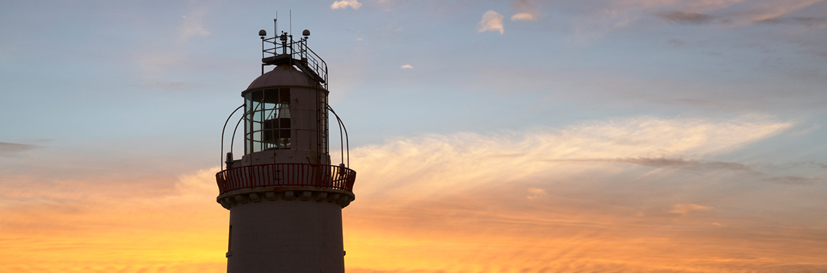 stay-in-a-lighthouse-strip-lighthouse