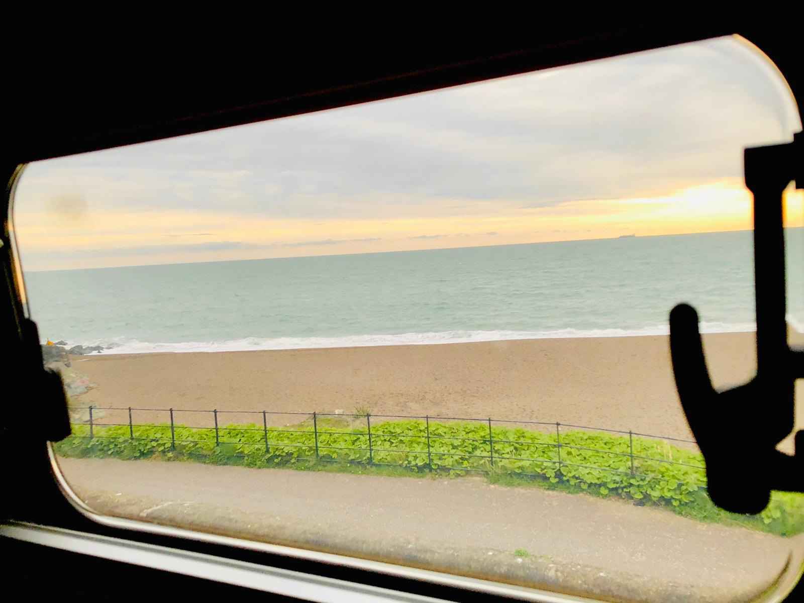 freecompress-Block-3---Beach-view-from-campervan