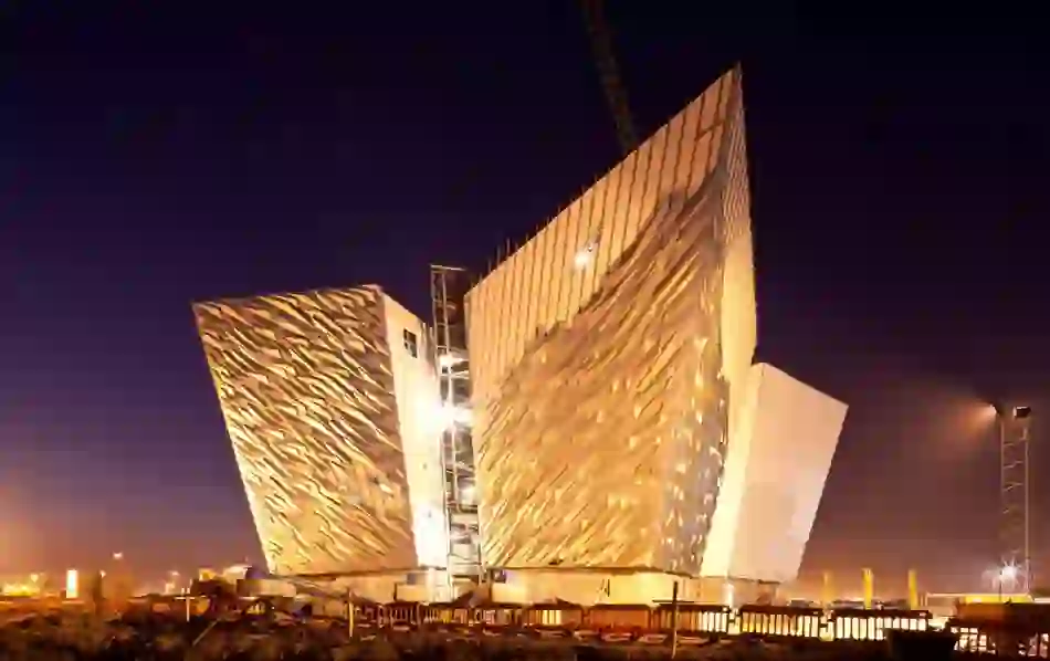 2310212_causeway_coastal_route_titanic_belfast_v2