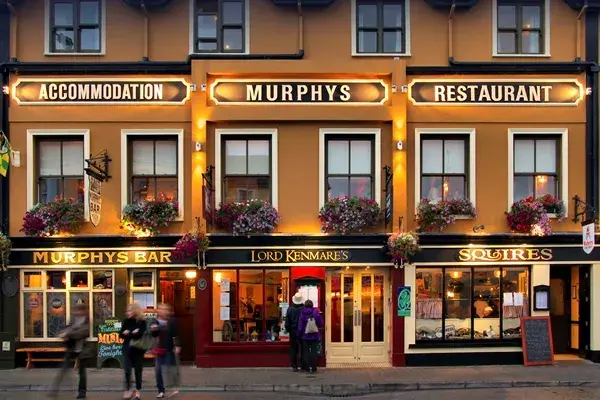 Lust auf Übernachtung in irischen Pubs?