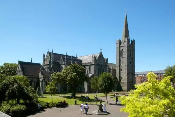 Explora la St. Patrick's Cathedral