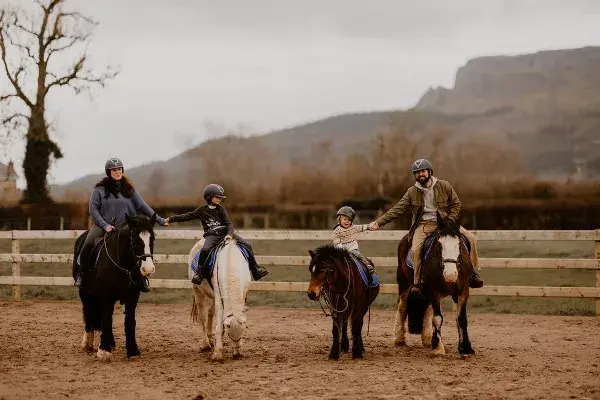 Avventura a cavallo per Halloween