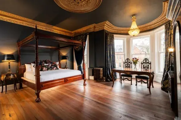 Linger Longer. 4 nights for price of 3