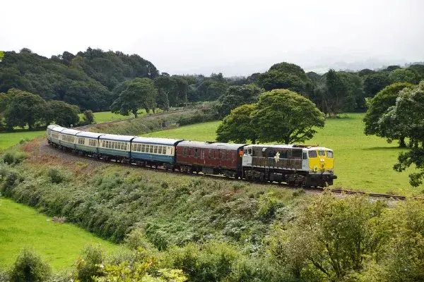 Exclusive 7 Night Rail Tour