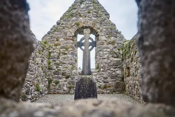 Celtic Tours&colon; Celtic Cultures