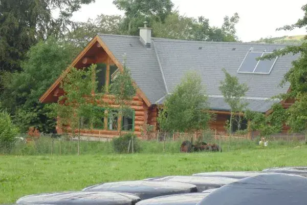 Getting extra close to nature &plus; organic food&period;