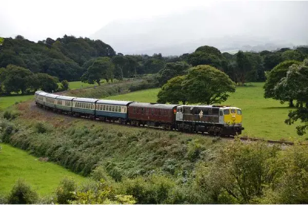 Emerald Pullman Private Exclusive Railcruise&excl;