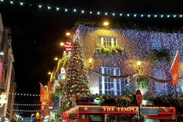 Fin de a&ntilde;o en Irlanda con Different Roads
