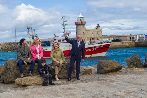 Custom Private Tours with Local Experts