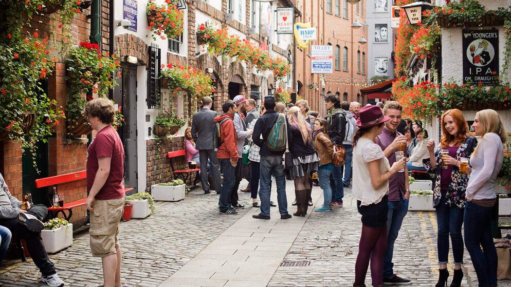 10-belfast-pubs-hero