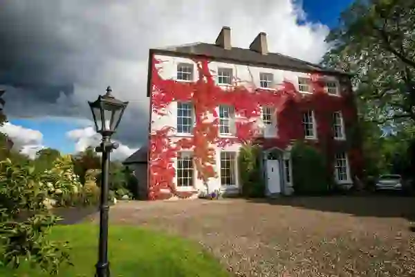 historic-houses-collage-hero-2-newforge