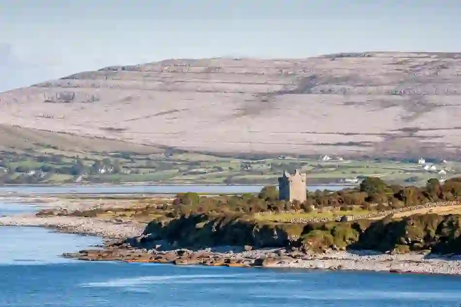 trips to ireland by boat