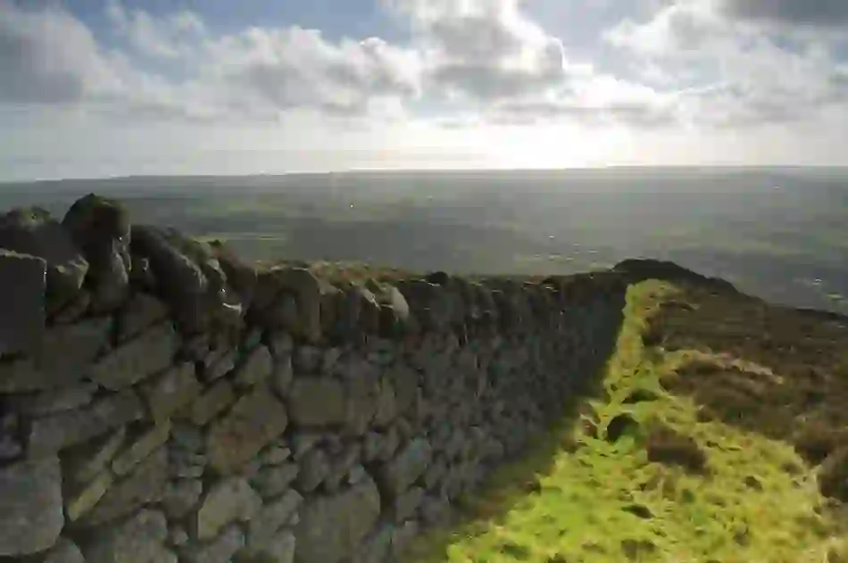 The-Mourne-Wall