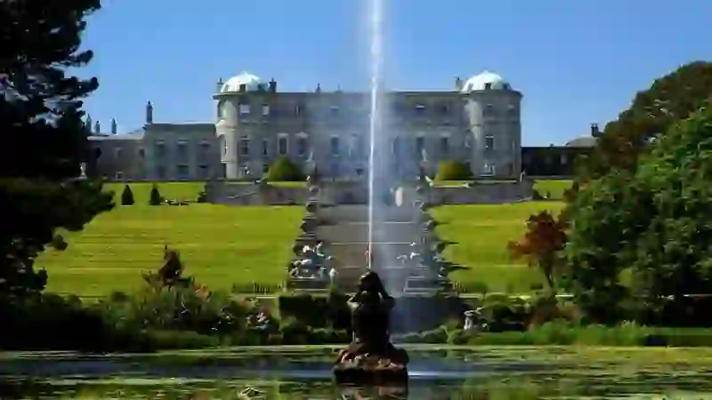 Powerscourt House and Gardens FR