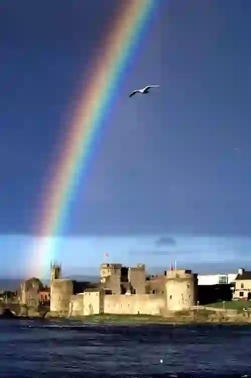 weather-gallery-rainbow-king-johns-castle-limerick