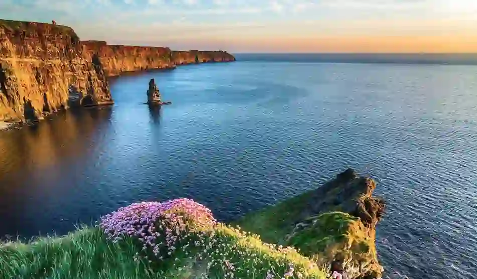 cliffs-oh-moher-clare-shutterstock_513424585