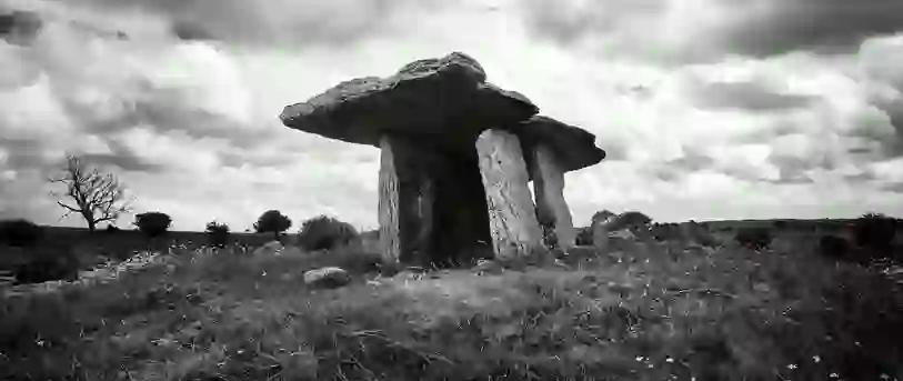 homepage-halloween-dolmen-clare