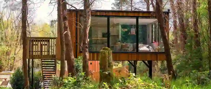 homepage-june-sustainable-stays-burrenmore-nest-londonderry-2