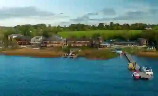iae-unique-Wineport-insetcms