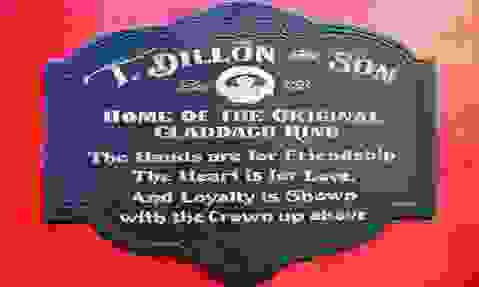 T Dillon & Son sign