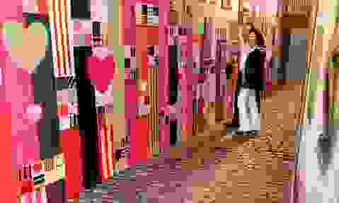 Couple looking at painting