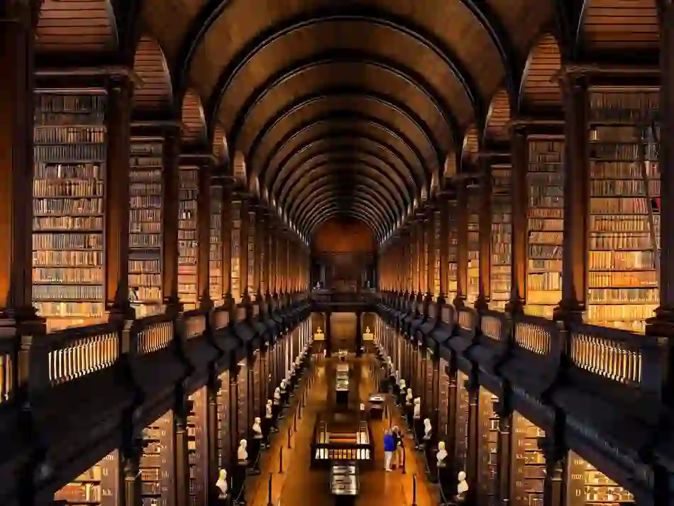 culture-heritage-long-room-trinity-college-dublin