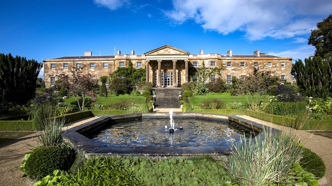 Hillsborough Castle and Gardens, een Georgiaanse landhuis met formele tuinen in county Down.