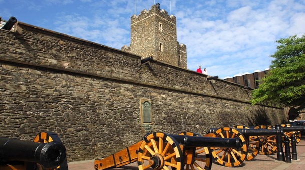 Discover the Walled City of Derry