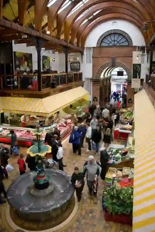 farmers-markets-side-image-two