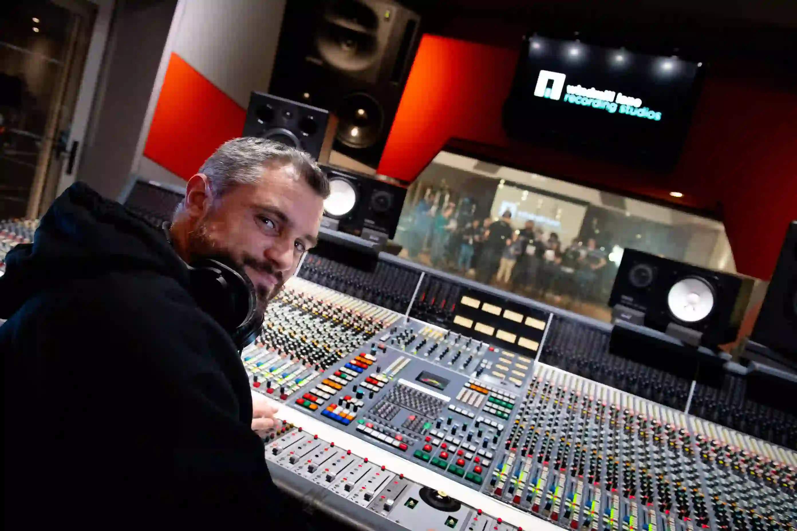 Main Image - Studio One