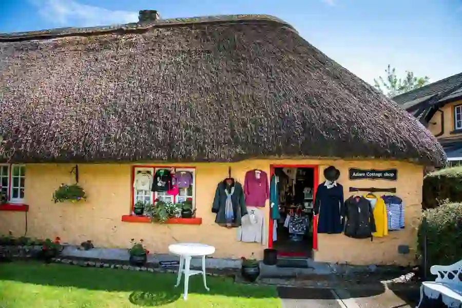 Thatched Cottage Shop Adare Village060619CH333Web Size
