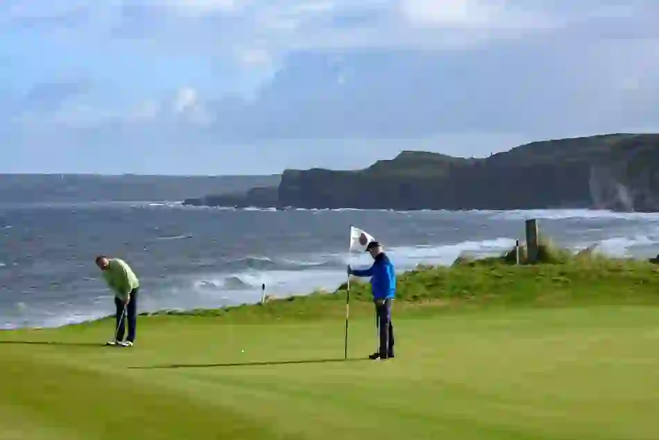 Royal Portrush Golf Course_putting
