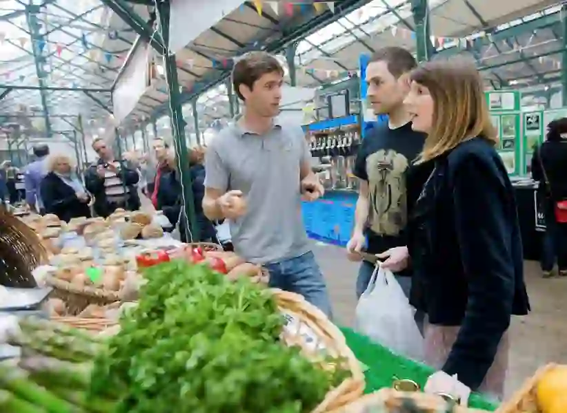 belfast-top-experiences-st-georges-market-antrim