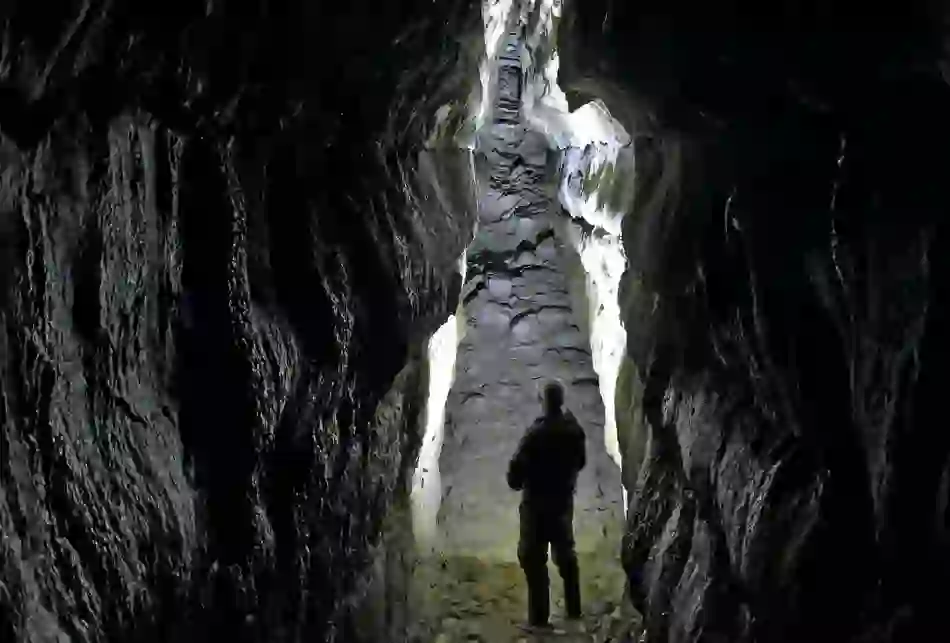 irelands-scary-experiences-oweynagat-cave-roscommon